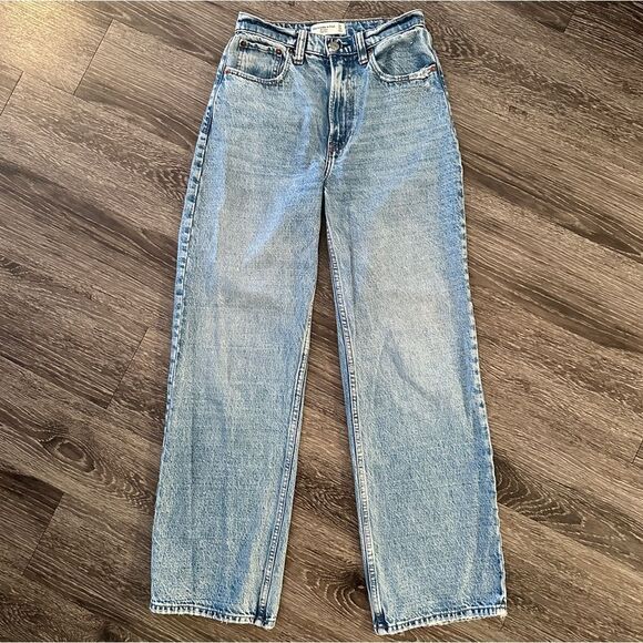 Abercrombie & Fitch The Loose High Rise - Picture 1 of 5